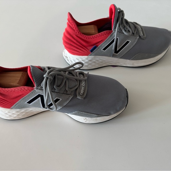 New Balance® Fresh Foam ROAV Men's Running Shoes - Picture 5 of 7